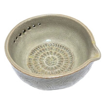 Handmade Garlic Shredder Bowl – Handcrafted Grater & Herb Bowl, Easy-Clean, Gift for Cooks