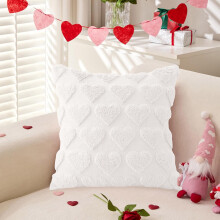 Housses de coussin carrées en jacquard à motif cœur, idéales pour la Saint-Valentin, le printemps et la décoration de chambre ou de canapé.
