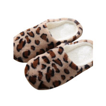 Pantoufles Fuzzy House pour femmes, en mousse à mémoire de forme, doublées de fausse fourrure, confortables pour la chambre à coucher.