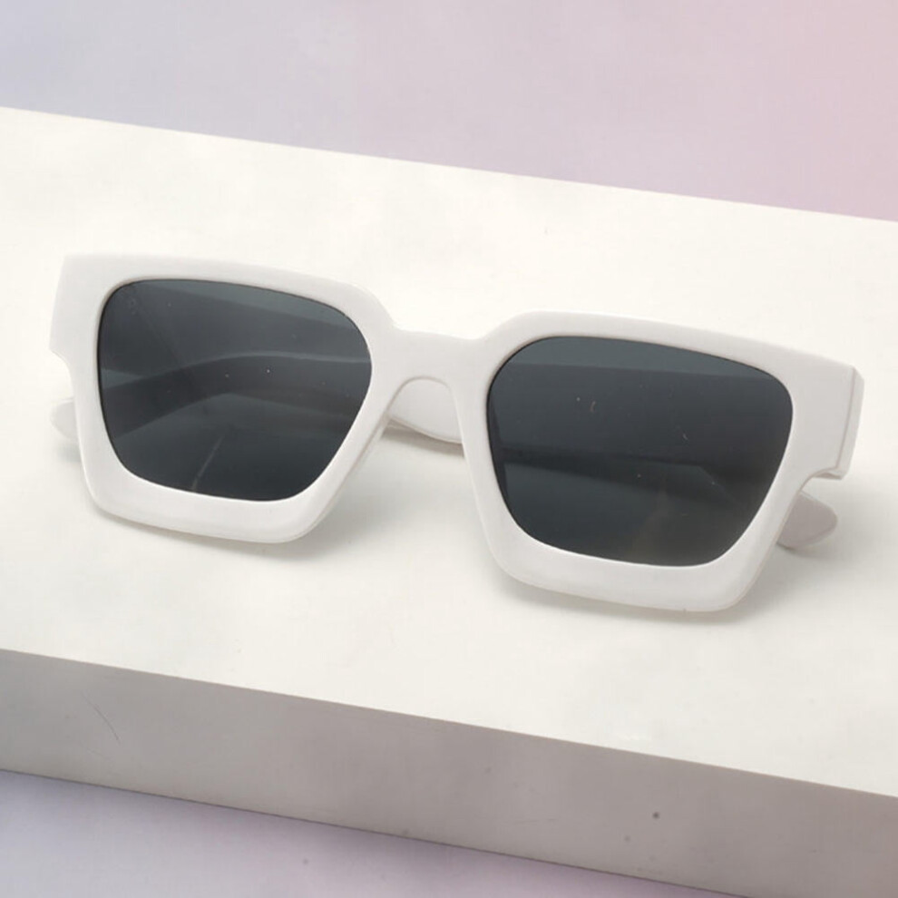 Unisex Plastic Square Sunglasses for Street Photography and