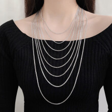 Twist Chain Necklace Silver Thin Metal Choker
