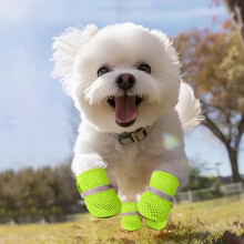 Breathable Mesh Dog Shoes for Hot Pavement, Anti-Slip Soft Sole Booties with Reflective Straps – Compatible with Small/Medium/Large Dogs & Puppies