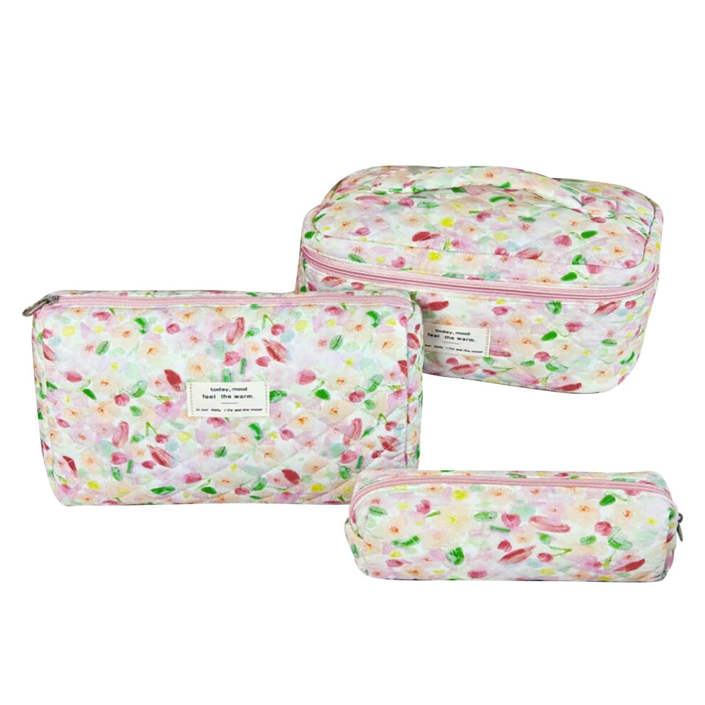 Large Travel Quilted Makeup Bag for Women, Floral Cotton Cosmetic Bag, Coquette Aesthetic Floral Toiletry Organizer Bag