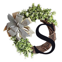 Couronne de porte d'entrée personnalisée de style ferme de 15 pouces avec nœud, guirlande en rotin et panneau avec nom de famille de 44 lettres
