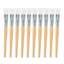 Durable Lightweight Flexible Face Mask Applicator Brush Soft Synthetic Hair Comfortable Feeling Natural Wooden Handle For Skincare And DIY Uses