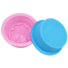 St Patricks Day Silicone Mold Baking Cupcake Candy Dessert Chocolate Fondant Mold (Random Color)
