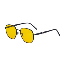 WF-5G258 Square Sunglasses for Men - UV400 Polarized Outdoor Style Shade