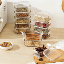 Ensemble de 5 boîtes de conservation transparentes et empilables pour une organisation optimale du garde-manger et de la cuisine. Ces boîtes