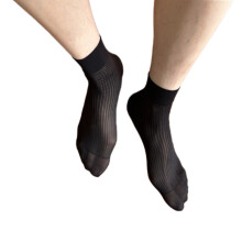 Mens Business Soft Breathable Nylon Sheer Dress Short Socks Thin See Through Silk Striped Ankle Socks for Formal Use