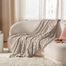 Faux Rabbit Plush Throw Blanket for Adults, 70.8 * 78.7in Thickened Flannel Milk Velvet Fuzzy Blanket, Soft Warm Blanket for Couch Bed