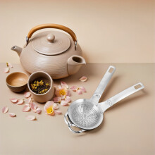 2Pcs Stainless Steel Matcha Sifters with Fine Mesh for Smooth Tea Brewing and Powdered Sugar Sifting