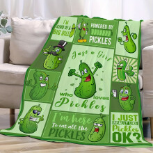 Cozy Flannel Pickle-Themed Throw Blanket – Funny Cartoon Design, Soft Green Retro Style – Perfect Gift for Birthdays & Holidays