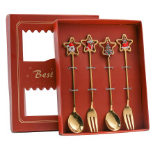 Service de table 4 pièces en acier inoxydable Golden304 avec pendentif étoile (boîte rouge) – Compatible avec les décorations de Noël