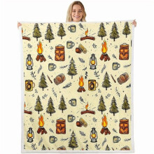 Fleece-Überwurfdecke mit Kiefern-Lagerfeuermotiv, 229 x 229 cm