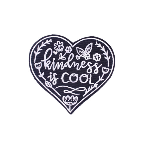 Ysmzzmsy 1 PCS Heart shaped patch Iron On or Sew On Embroidered Patch