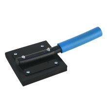 Klopblok voor zwevende vloeren. Zwaar uitgevoerd vloerinstallatiegereedschap met ergonomische handgreep. Gelijkmatige krachtverdeling voor laminaat