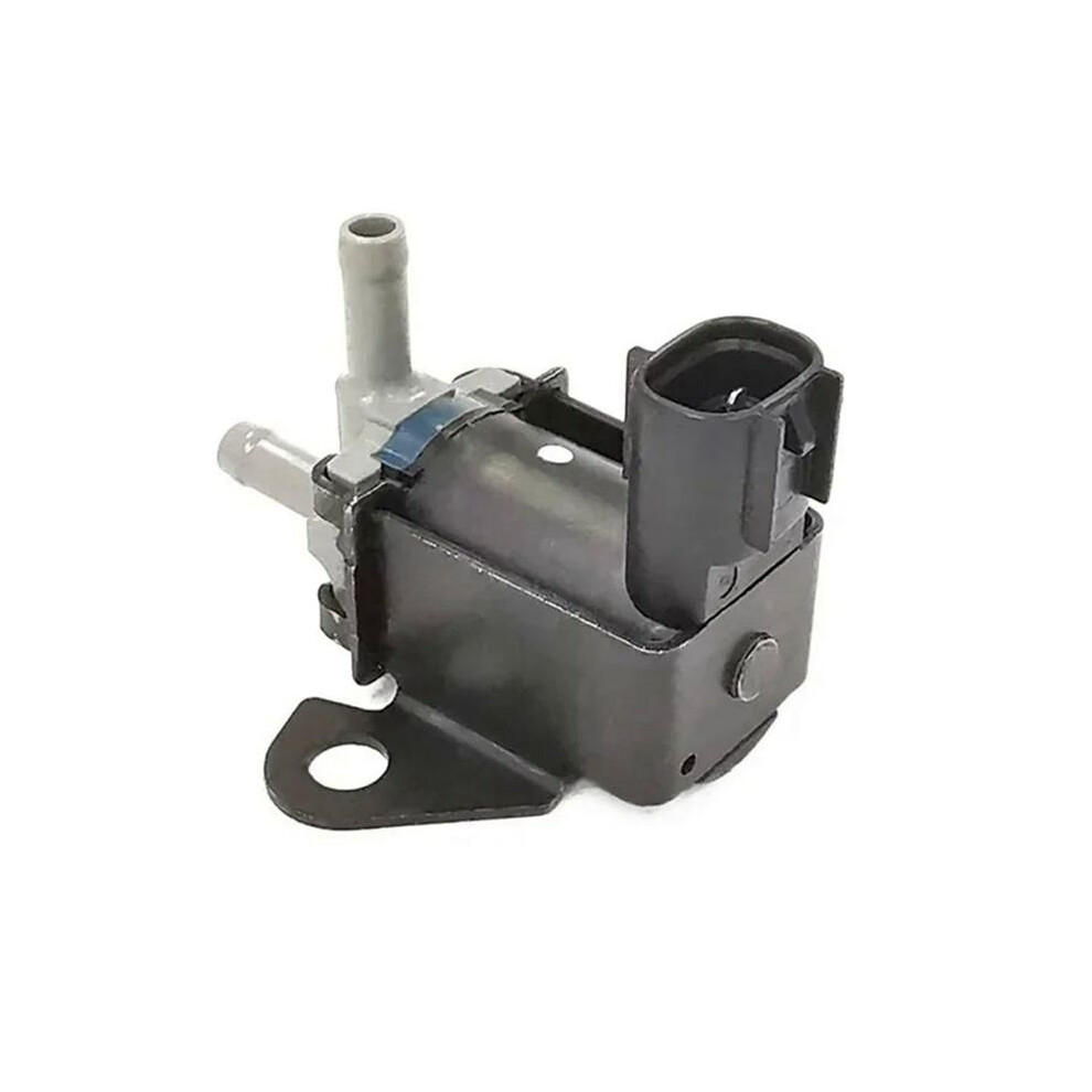 High Quality Carbon Canister Solenoid Valve Cleaning Control Valve Vacuum Valve 136200-2620 17650-97207 For 4712745013653