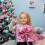 Ρολό χαρτιού περιτυλίγματος WarmHaven Pink Santa – Σχεδιασμός με ποικίλους τόνους 5