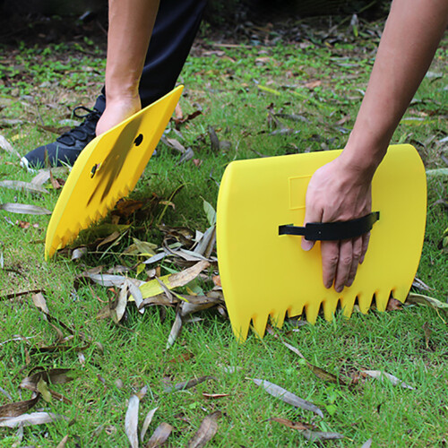 Plastic Leaf Grabbers, Adjustable Handles for Personalized Fit and Enhanced Comfort During Yard Cleanup 1