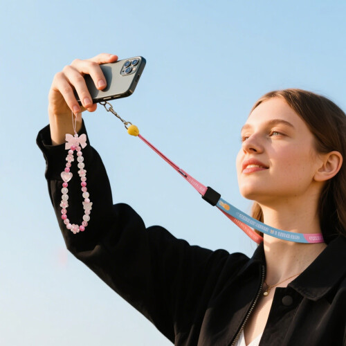 Pingente de celular em acrílico com coração e estrela de 19 cm (7,48 polegadas) – Cordão universal para pulso com gancho de metal seguro 2