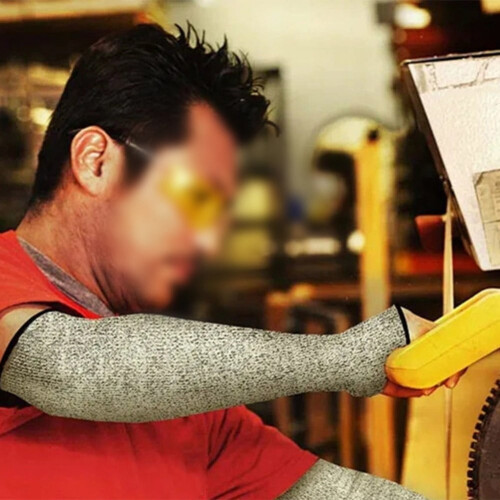 Level 5 HPPE cut-resistant sleeves provide protection for chainsaw work 1