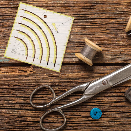 Slotted Ruler Quilting for Cutting Circle Patchwork 1