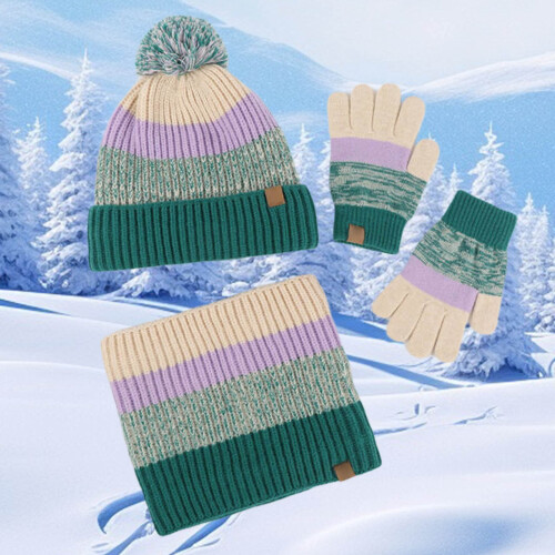 Conjunto infantil de gorro, cachecol e luvas, moderno e quentinho para usar ao ar livre. 1