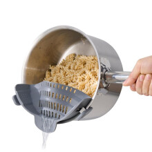 1pc Adjustable Silicone Clip- Strainer for Pots, Pans, and Bowls - Handheld Drainer for Noodles, Pasta