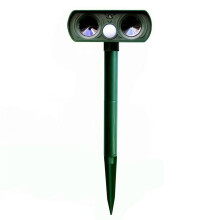 Weatherproof Garden Defender Motion Detection Pest Control Outdoor Animal Repellent Humane Wildlife Deterrent Solar Powered Ultrasonic Repeller For