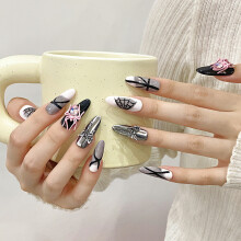 (XS) Pink Spider Almond Fake Nails - Reusable