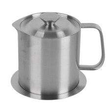 Versatile Cooking Oil Container Premium Stainless Steel Soup and Oil Separator Featuring Fine Mesh Strainer and Comfort Grip Handle Ideal for