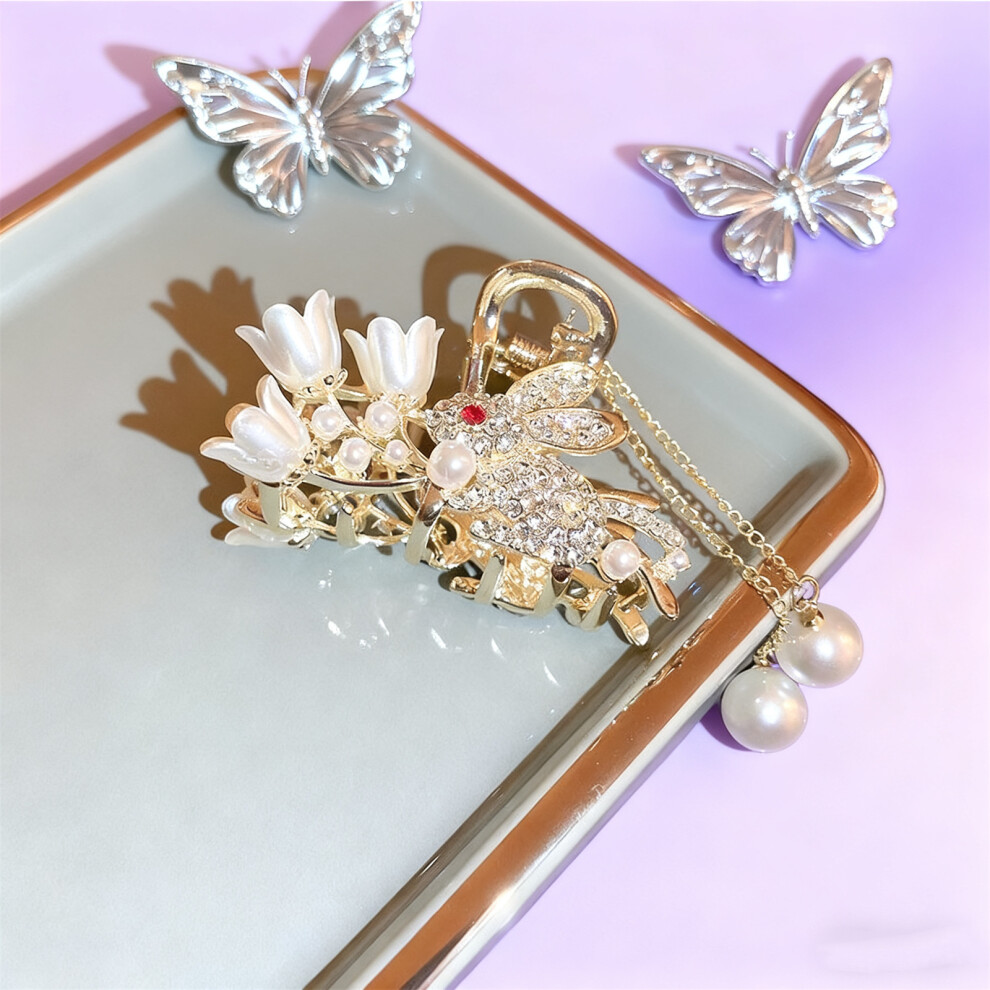 Creation-3C (Lily Of The Valley Rabbit) Vintage Lily Baroque Hair Clip With Tassel