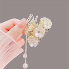 (Three lily of the valley flowers tassels grab) Vintage Lily Hair Clip with Tassel - Baroque Style