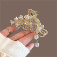 (White lily of the valley flower) Vintage Lily Hair Clip with Tassel - Baroque Style