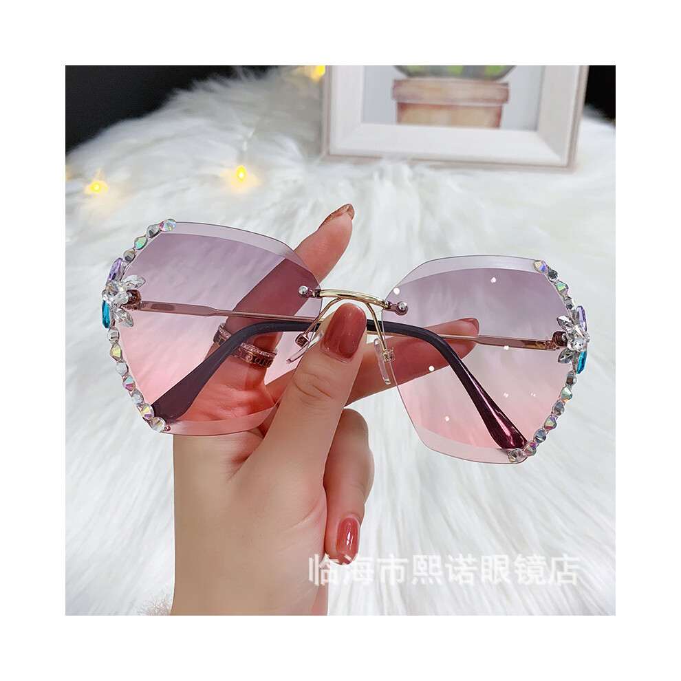 Dachuang Beauty Gray ( On Top And Powder On Top) Uv-Resistant Frameless Diamond Sunglasses For Women