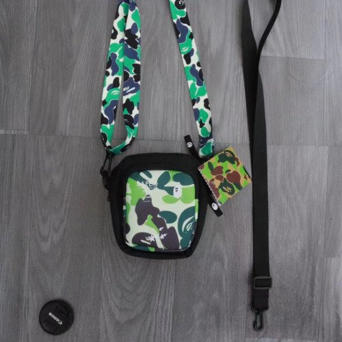 (Green) Borsa a tracolla BAPE - Uomo e Donna, tasche petto