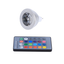 Fargeskiftende RGB LED-pære, dimbar med fjernkontroll og 4 effekter, myk lysutstråling og bred dekning for innendørs dekorasjon