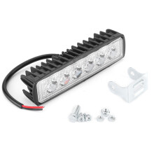 Phare LED longue portĂ©e, faisceau concentrĂ©, facile Ă installer, Ă©tanche IP67, extrĂȘmement lumineux, boĂźtier en aluminium robuste, rĂ©glable.