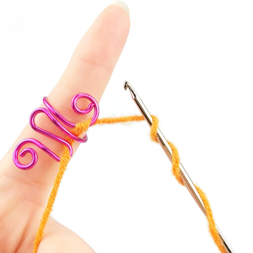 Adjustable Alloy Crochet Tension Ring for DIY Yarn Control, Red 2