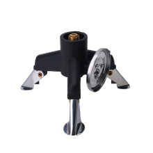 Réchaud portable et robuste pour la randonnée. Adaptateur pour bouteille de propane à trois pieds inclus pour une connexion fiable.
