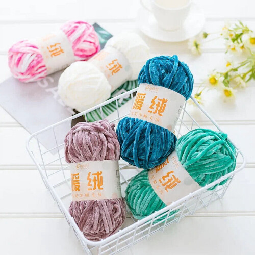 Chenille Yarn Super Soft Chunky 100g 1