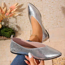 Willtoo Women Soft Leather Mary Jane Flat Shoes Comfortable Square Toe Grandma Shoes Casual Fashion Versatile Design for Daily Wear