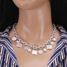 Unieke vintage barokke imitatieparelketting voor dames - Nieuw ontwerp sleutelbeenketting (2024)
