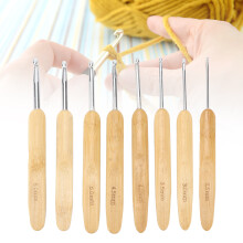 Aluminum Crochet Needles 8Pcs with Bamboo Handles for Yarn and Wool Projects