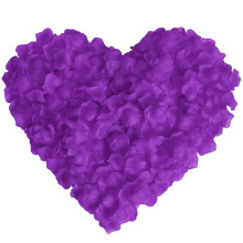 Artificial Rose Petals, Silk Fabric, 100 pcs, Fade-Resistant, Bridal Wedding & Home Decor – Compatible with DIY Crafts
