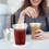 Eiskaffeebecher aus Kunststoff mit Trinkdeckel, 473 ml, 100er-Set 2