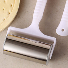 Rodillo de acero inoxidable con mango de plástico por menos de 5 dólares: mini rodillo para repostería compatible con masa para hornear, pizza,