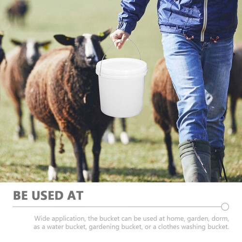 Plastic Buckets with Lids White 1Pack 1