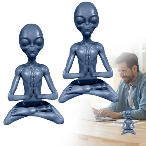 Meditating Alien Garden Statue Resin Ornament 1