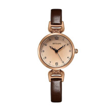 Retro Vintage Leather Bracelet Quartz Watch for Women with Alloy Material and Precise Timekeeping